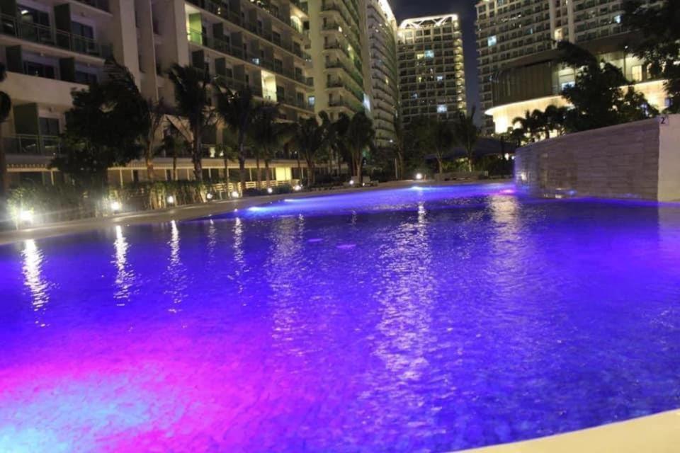 Azure Urban Resort A3 Near Airport Mall With Balcony Wavepool Manila Esterno foto
