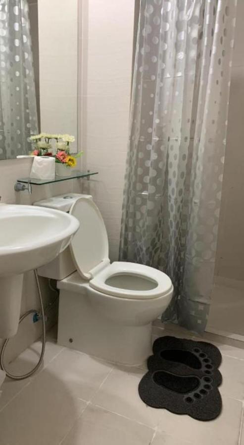 Azure Urban Resort A3 Near Airport Mall With Balcony Wavepool Manila Esterno foto